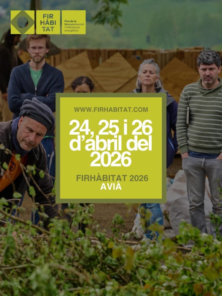 Stand d'Okofoc a la Fira Habitat 2026 d'Avià mostrant calderes de pellets, aerotèrmia i estufes sostenibles